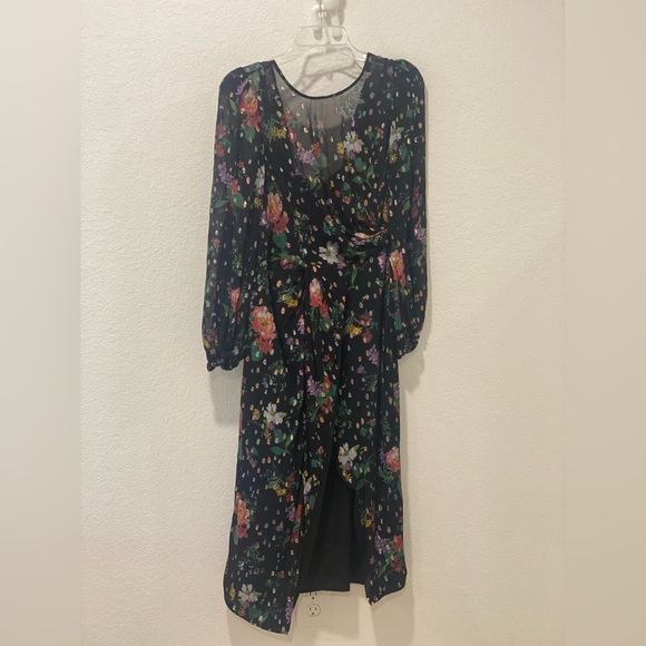 AMUR Clipped Lurex Chiffon Midi Dress - Picture 10 of 10